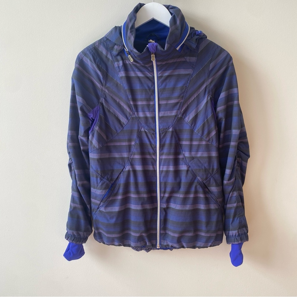 Lululemon Athletica Run Hustle Purple and Blue Jacket Size 6